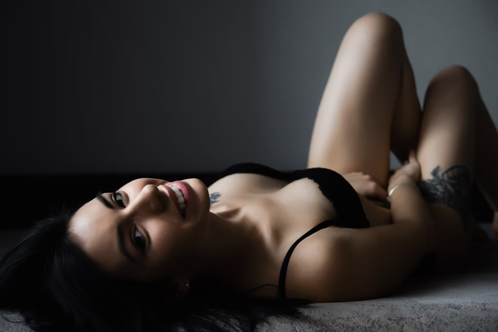 How Female Companionship Can Turn an Ordinary Night Into Something Unforgettable